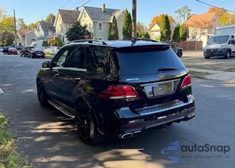 2016 Mercedes-Benz Gle 63 Amg 4Matic z USA, uszkodzony, nr VIN 4JGDA7EB2GA639529